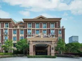 JI Hotel Shanghai New International Expo Centre