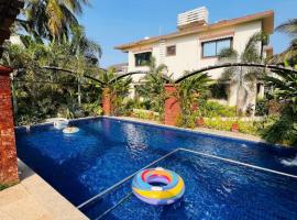 4BHK Villa in Anjuna with Jacuzzi & Pool, hotell sihtkohas Anjuna