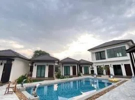 Smilang Chalet
