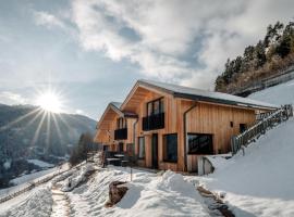 Chalet Tschogerhof Tiers am Rosengarten Dolomiten, hotel v destinaci Tires