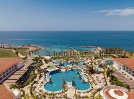 Olympic Lagoon Resort Paphos, hotel di Paphos City