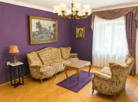 Astronomical Clock Apartment