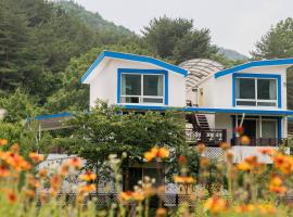 Samcheok Garden Pension, hotel a Samcheok