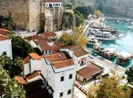 Hadrian Viva Modern Luxury Stay in Central Antalya Near Kaleiçi