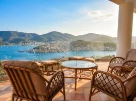 Villa Harmony - Infinity Poros Sea View