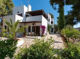 - Kioupi - 2 bedroom elegant and stylish house