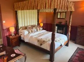 The Hunters Rest Inn
