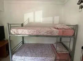Habitación Valencia bien ubicada