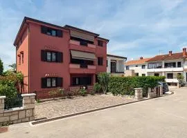Apartments Banić near beach Poreč-Špadići
