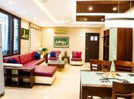 Elegant 3BR Apt in Mohali By Especial Rentals