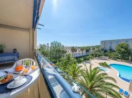 Apartamentos Estival Park