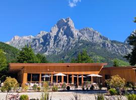 AMZA Valbona Mountain Retreat, khách sạn ở Valbonë