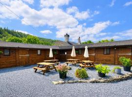 Private Heated Bedrooms at The Bunkhouse in Snowdonia Perfect for Bikers and Walkers – hotel w mieście Dolgellau
