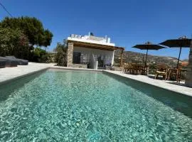 Ninemia Naxos Suites