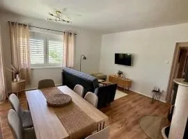 Toni's house