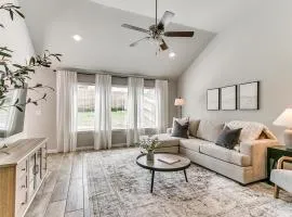 Spacious Retreat with Vaulted Ceilings & Primary Suite!