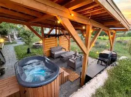 Sárkányok Háza Vendégház Balaton - House of Dragons Guesthouse with jakuzzi
