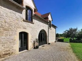 Maison quercynoise avec piscine privée au cœur du Quercy