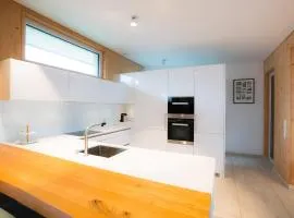 Edelmann's-Cara's suburban Bungalow