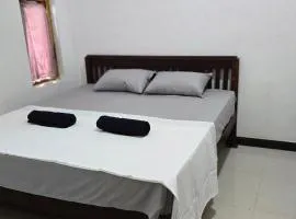 Queens luma villa