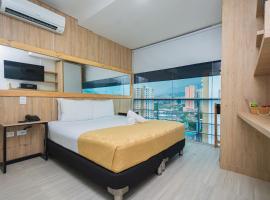 Hotel Piso 12, ξενοδοχείο σε Bello