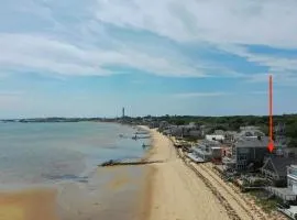 Beachfront on Commercial St Dog Friendly