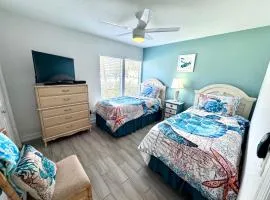 2BR/1BA Sienna Park, Sarasota Fl