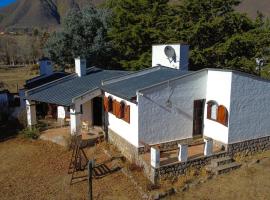 Casa Luna Bca, Hotel in El Mollar