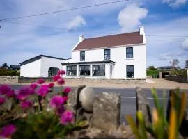 Harbour View - Sleeps 26 guests