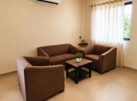 X Apartment and Z Villas in GOA، فندق في Parra