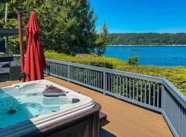 Waterfront Union Getaway w/ Ocean & Mtn Views