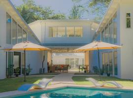 T Loft, hotel v mestu Playa Hermosa