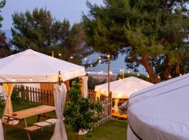 Yurta Glamping B&B San Leone Agrigento - tra mare e pineta, hotel em Agrigento