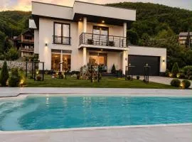 LUX Villa Mavrovo