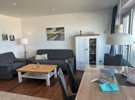 Haus Monopol "Himmel und Meer" - direkter Meerblick mit Nord-Balkon