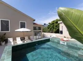 Canopy House by Portgual Active I Heated Pool