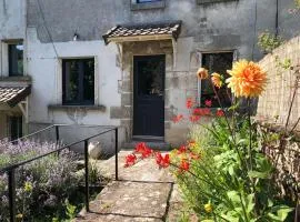 Yvettes Country Cottage