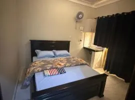 Crown Motel Lugala