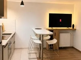 Le Parisio - Free Parking - Paris - CDG