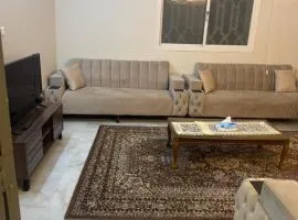 شقة العقيق