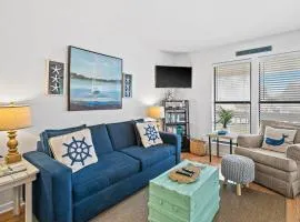 Coastal Condo with heated pool hot tub tennis & beach access