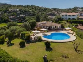 Baja Sardinia - Lussuosa Villa Piscina Vista Mare
