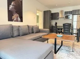 Luxury 1 BR apartment at the Embassy Gardens