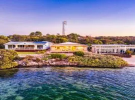 Egret's Landing Delivers The Ultimate Coffin Bay Experience