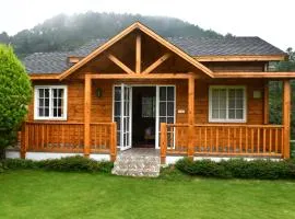 Lake Pinnacle Resort