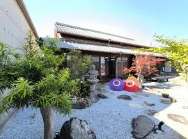さぬきの宿 古民家 岡本 - 無料駐車場