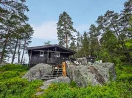 Beautiful Home In Treungen With Sauna