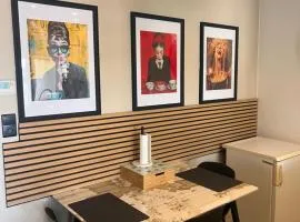 Studio CENTRAL 156