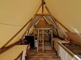 Tente Lodge Logement Insolite 4pers Campagne Normande Orne
