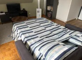 Appartement spacieux de 34 mètres carrés à 10 min de Disney